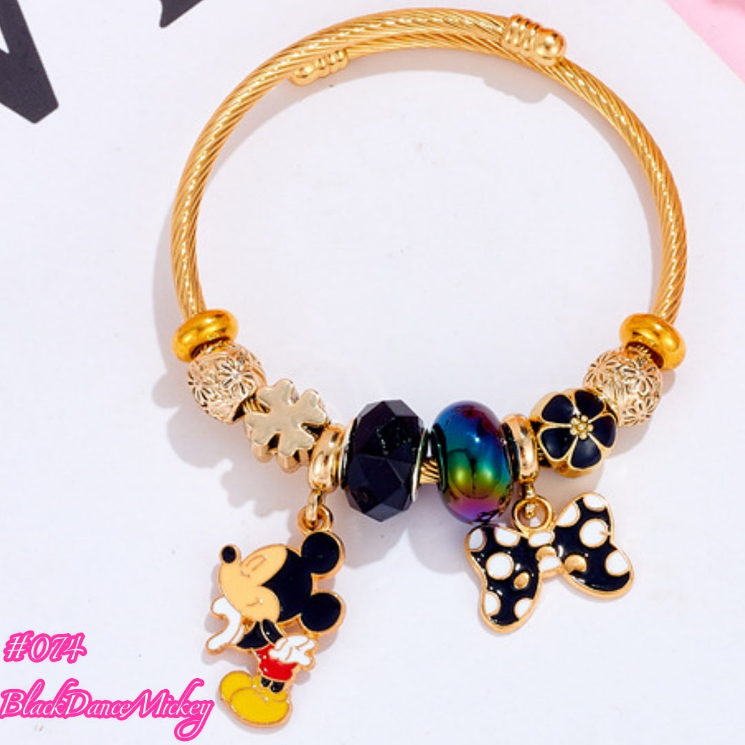 【Buy in Live]】200 More Designer Bracelets Claimed in Live Wholesale Bundle Deal The Best Friendship Gift For Lover Couple Family Bestie Friends Workmate Crush