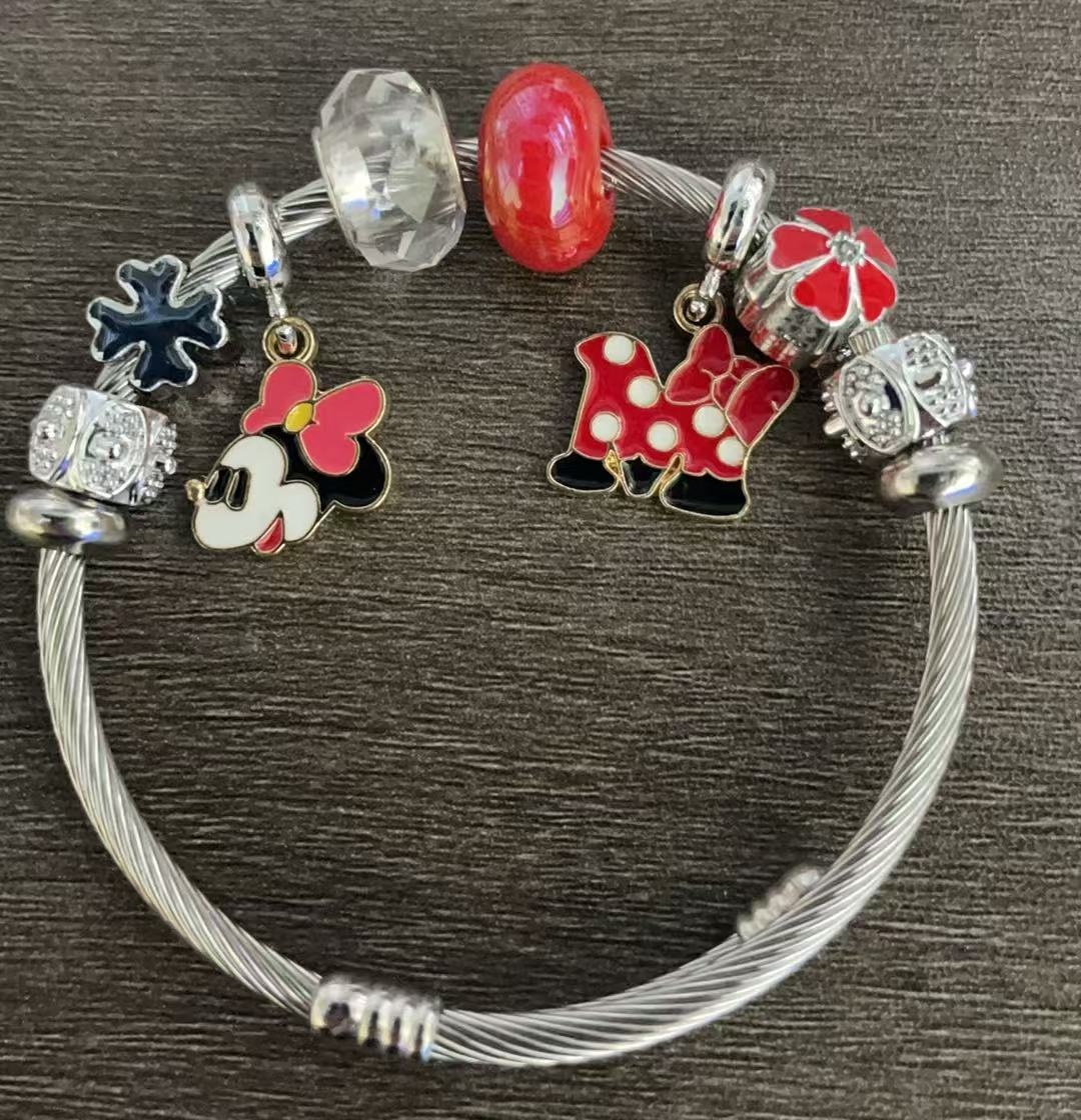 Disney Mickey & Minnie Charm Bracelet – Cute Crystal Beaded Bangle with Colorful Character Dangle Charms, Gold & Silver Tone, 5 Unique Styles