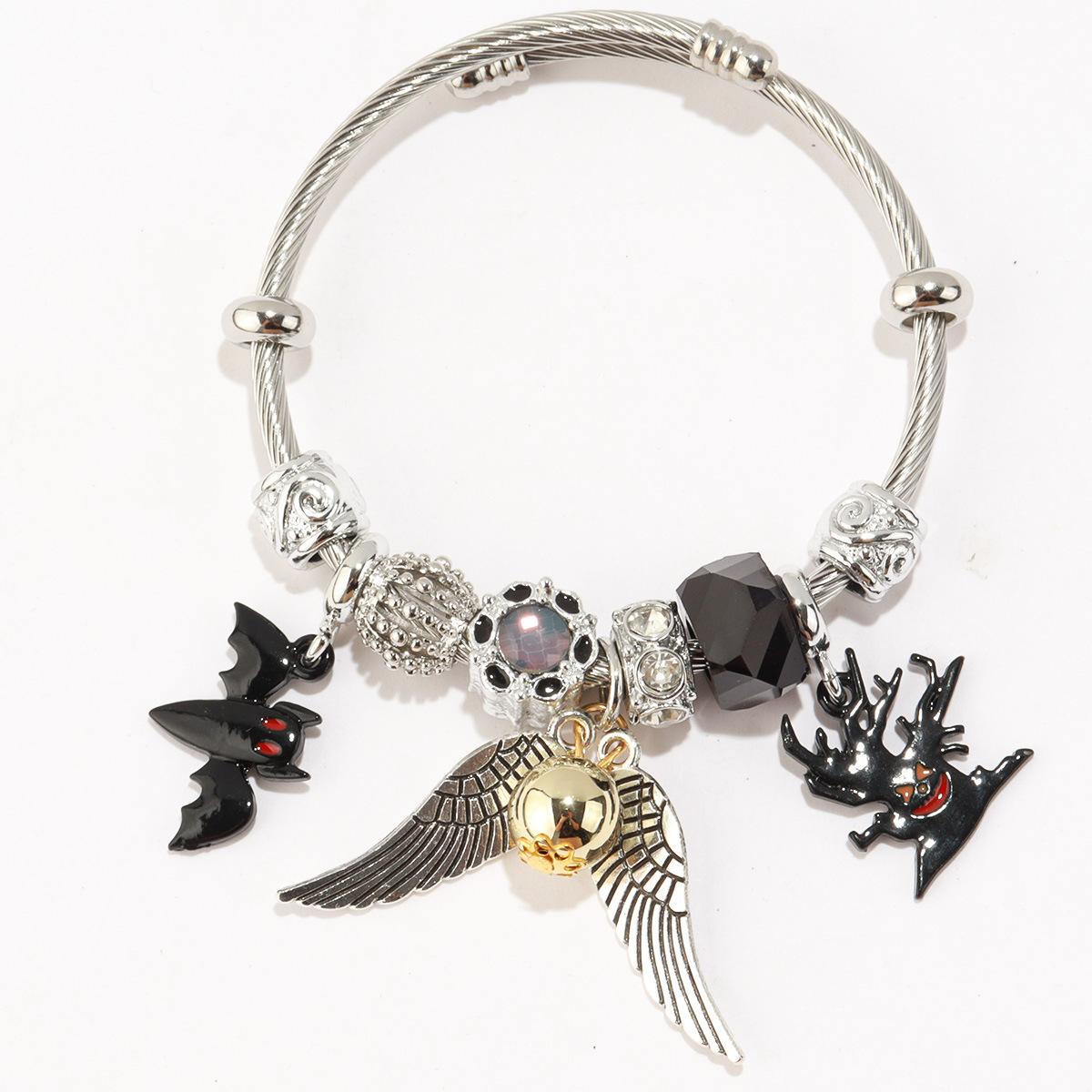 Harry Potter - Themed Charm Bracelet: A Magical Collection of Icons