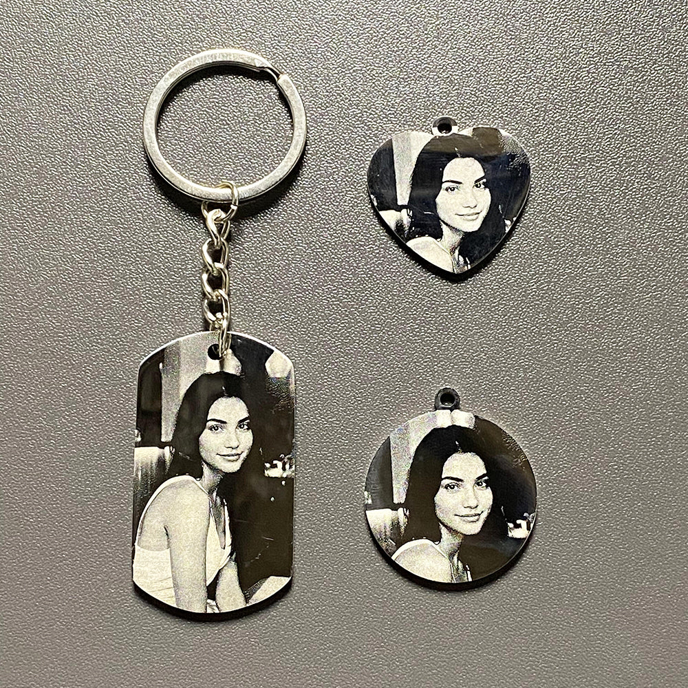 Personalized Photo Key Chain Double-sided engraving Metal Coating