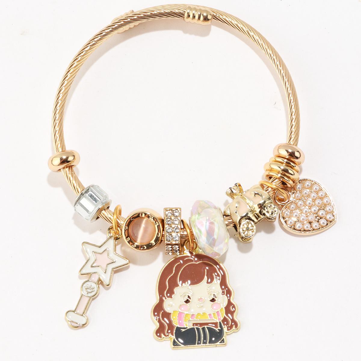 Harry Potter - Themed Charm Bracelet: A Magical Collection of Icons